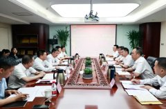 郑江、张磊到尊龙凯时公司调研指导工作